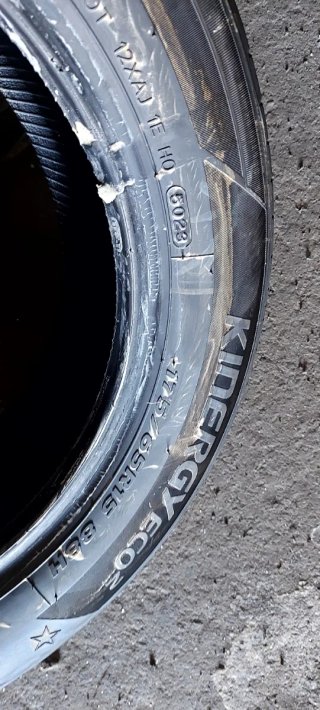 175/65 R15 88H