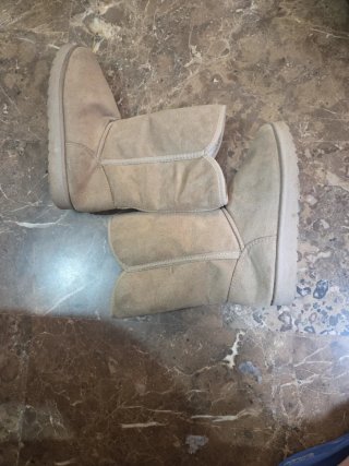 Botas UGG Beige Talla [Talla]