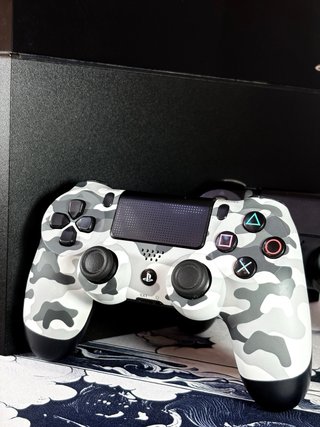 PlayStation 4 Fat + 2 comandos Dualschok