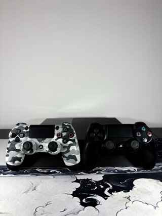 PlayStation 4 Fat + 2 comandos Dualschok