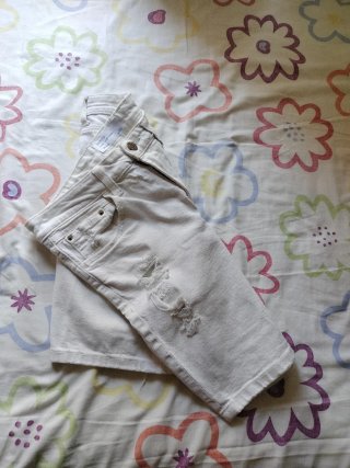 Bershka: pantaloni corti da bambino in denim bianco