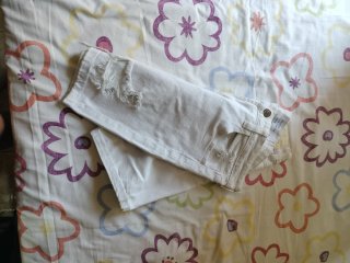 Bershka: pantaloni corti da bambino in denim bianco