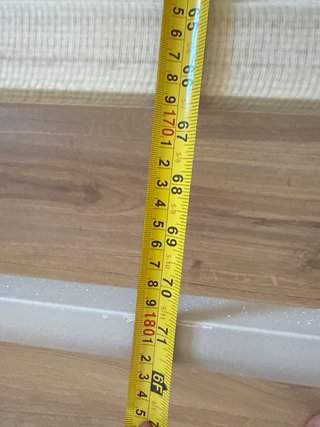 Base de cama metálica con somier de madera