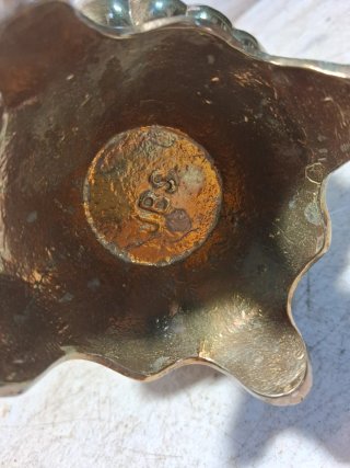 ANTIGUO JARRON ANFORA GRUESO BRONCE BUEN ESTADO