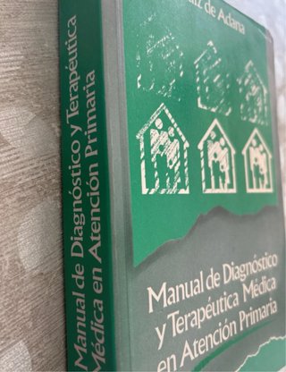 Manual de diagnóstico y terapéutica médica en a...