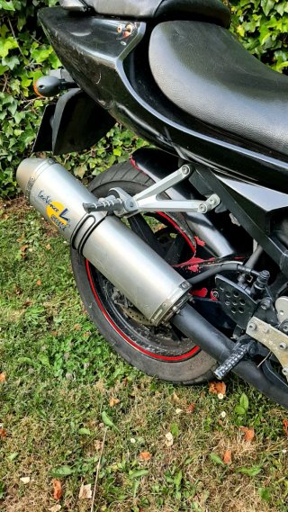 Hyosung GT 125 R 2007 Negra