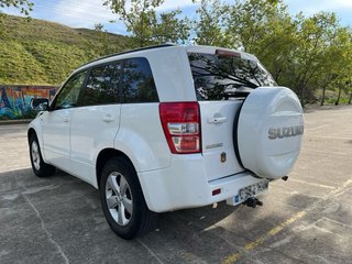 Suzuki Grand Vitara 4x4 1.9 DDiS JLXE 5P