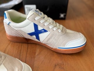 Munich Gresca Talla 40 Beige/Azul