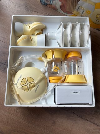 Lote Medela Extractor + Accesorios