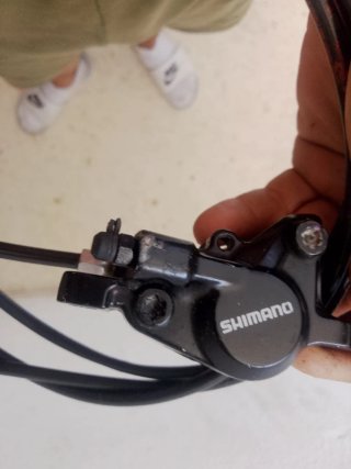 Se vende frenos hidraulicos para bici y patinete