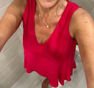 Camiseta sin mangas Massimo Dutti roja
