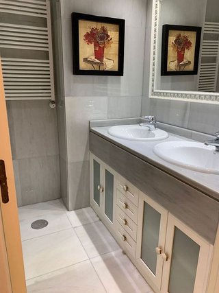 Piso en alquiler en Sanchinarro en Madrid