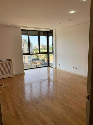 Piso en alquiler en Sanchinarro en Madrid