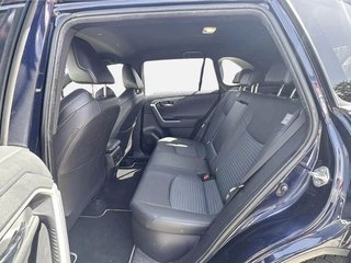Toyota Rav4 2.5l 220H Style