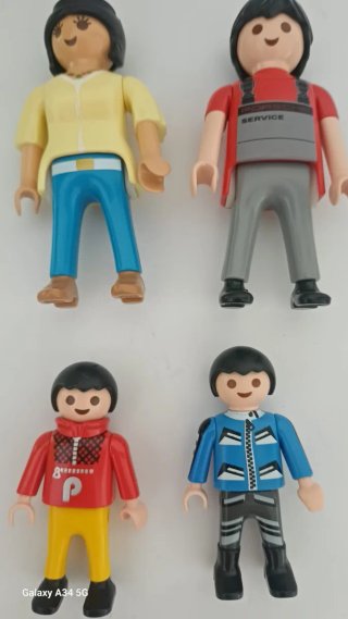 Playmobil Familia 4 Figuras