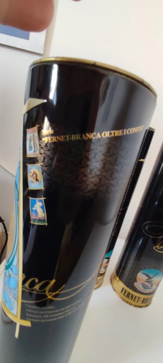 Barattoli in latta Fernet Branca