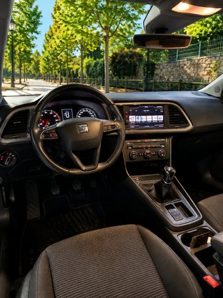 🚗 SEAT León ST Sportourer ECO · 2020 CON GARANTÍA