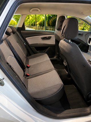 🚗 SEAT León ST Sportourer ECO · 2020 CON GARANTÍA