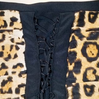 Top Corsé Estampado Leopardo con Cordones