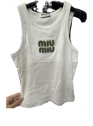 Top M lentejuelas verdes Talla S