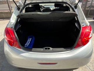 Peugeot 208 2013