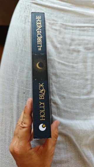 Libro "El libro de la noche" - Holly Black