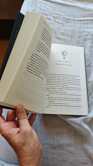 Libro "El libro de la noche" - Holly Black