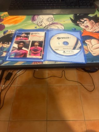 Lote 2 Juegos PS5: FIFA 23 y FC 25