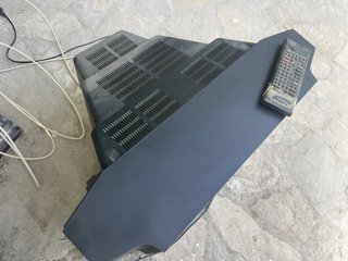 TV Sanyo CRT muy rara