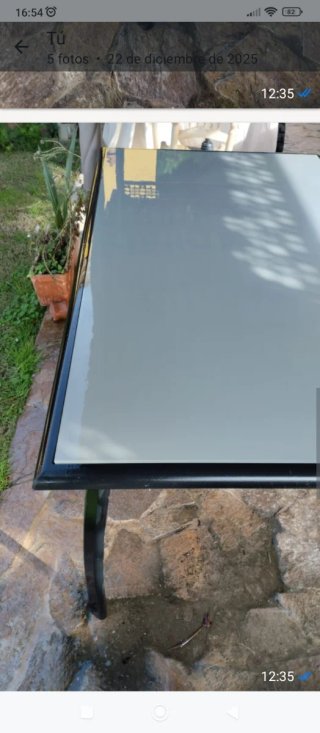 Mesa de jardín cristal