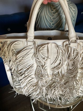 Borsa Prada in pelle bianca con frange