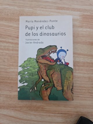 Pupi y el club de los dinosaurios