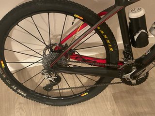 Bicicleta MTB Carbono BH