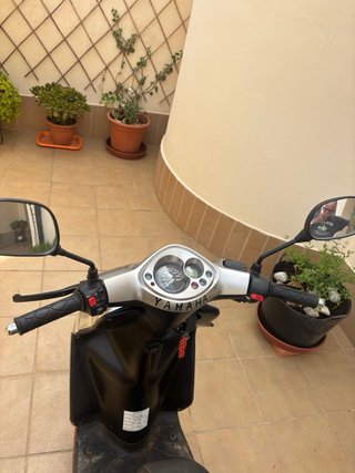 Yamaha Jog R Scooter 49cc