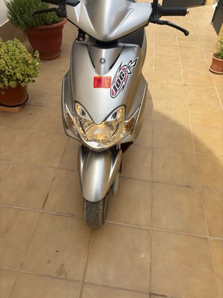 Yamaha Jog R Scooter 49cc