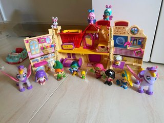 Pinypon, Centro Comercial,instituto, carabana, etc