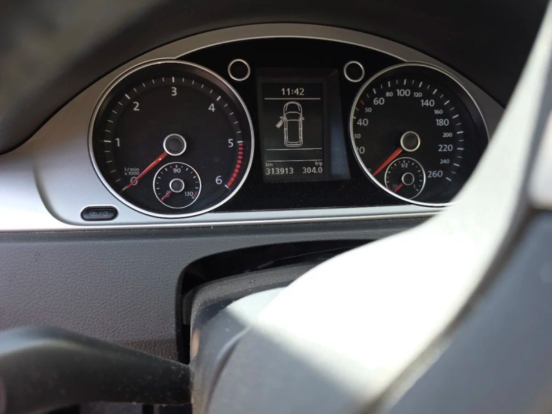 Volkswagen Passat 1.6 TDI Advance BMT 2013, foto 13