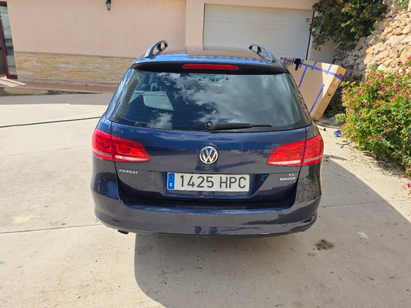 Volkswagen Passat 1.6 TDI Advance BMT 2013, foto 15