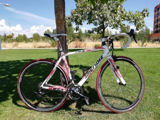 BICICLETA DE CARRETERA