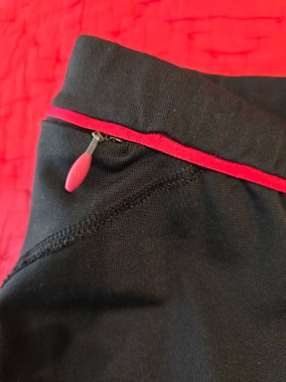 Lote deportivo Nike y Adidas  4 prendas Mujer
