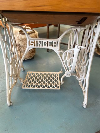Máquina de coser Singer antigua