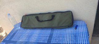 Trípode de pesca con funda
