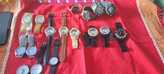 Lotto 18 orologi misti