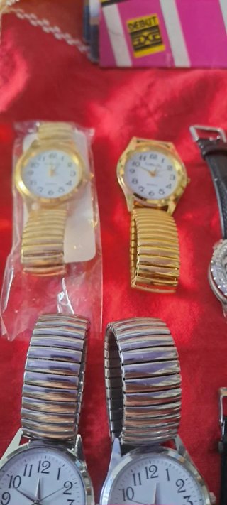 Lotto 18 orologi misti