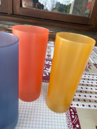Set 6 Bicchieri Colorati con Cestino Metallo