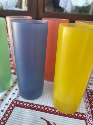 Set 6 Bicchieri Colorati con Cestino Metallo
