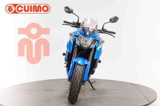 SUZUKI GSX S 750