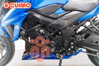 SUZUKI GSX S 750