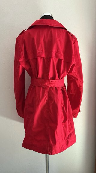 Gabardina roja trench coat rojo