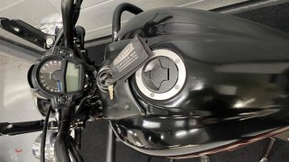 Kawasaki Vulcan S Negra